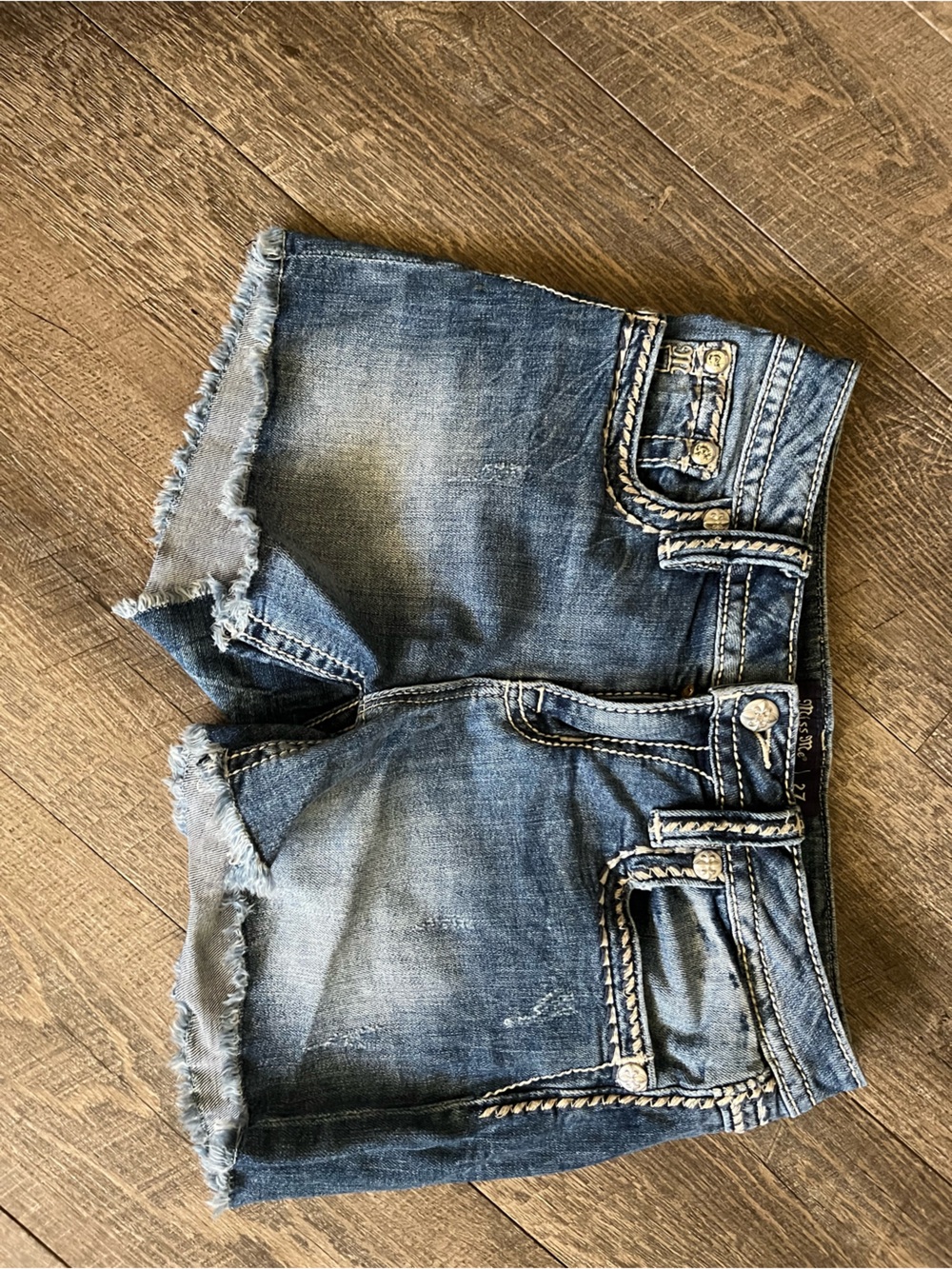 Miss Me Medium Blue Denim Shorts with Contrast Stitching